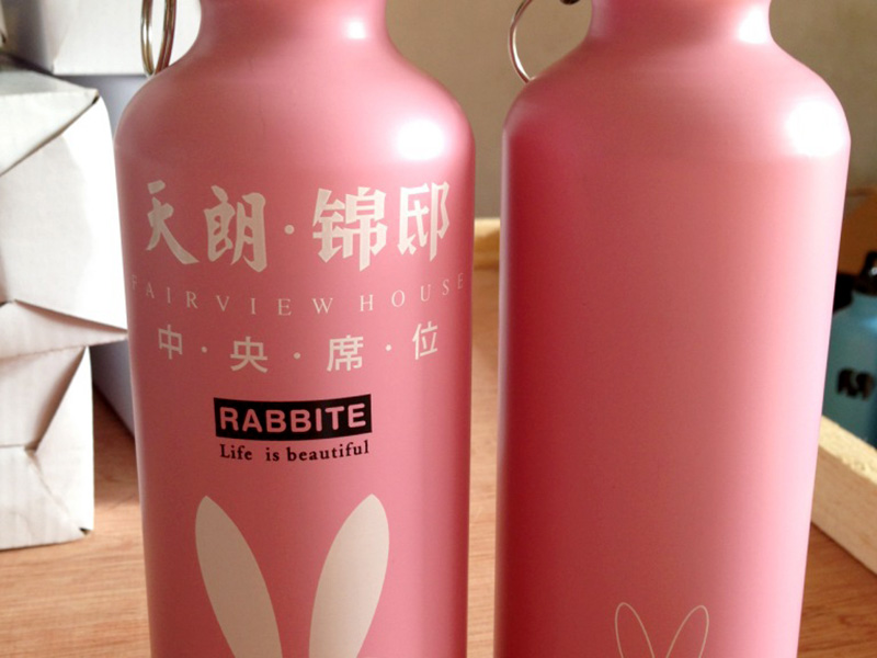 熱轉(zhuǎn)印印花機(jī)器設(shè)備有幾種？助力您選擇合適的生產(chǎn)利器